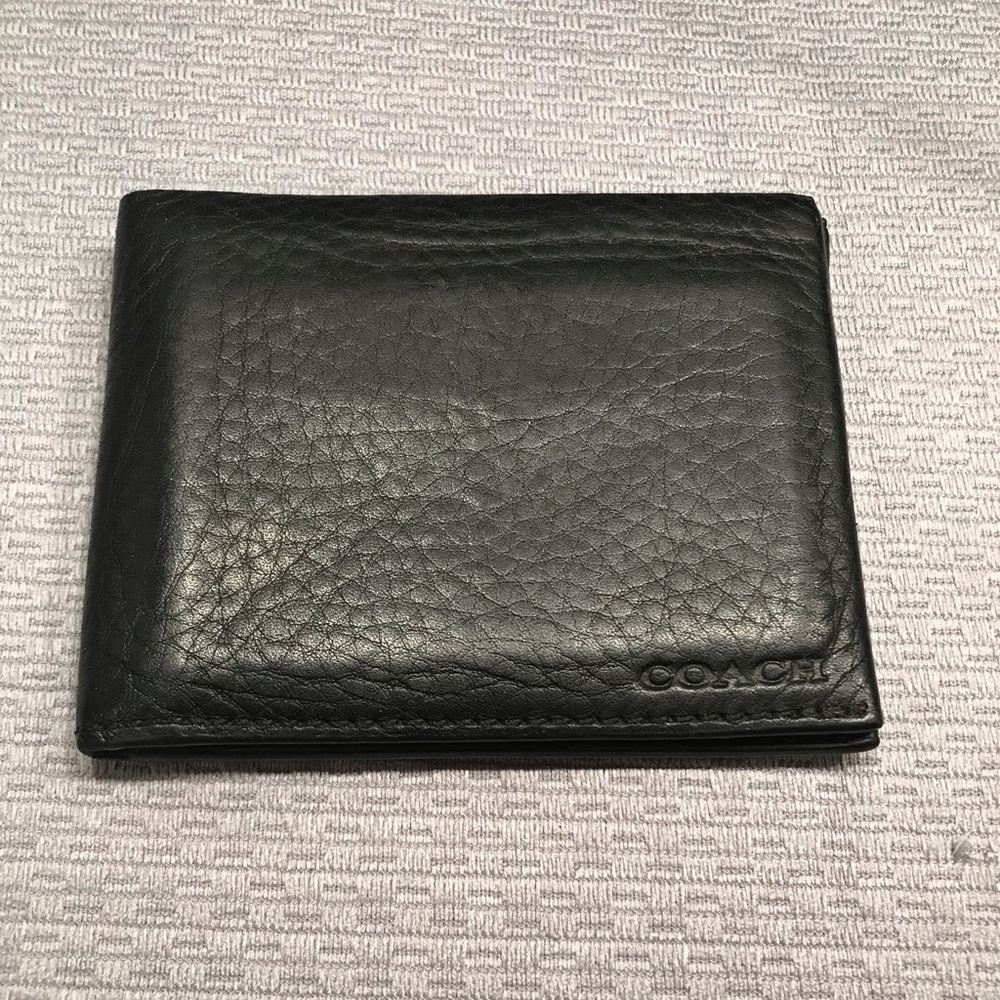 Men’s coach wallet